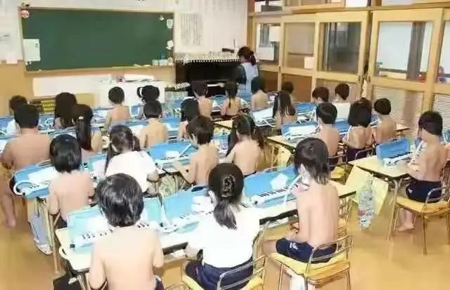 幼儿园“裸体”上课？看完真相网友沉默了…